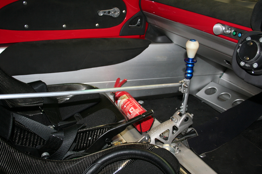 Bespoke Mid Engined Sequential Rod Linkage