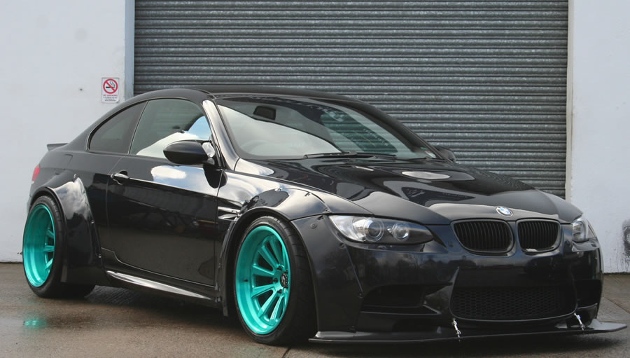 M3- momentum motorsport