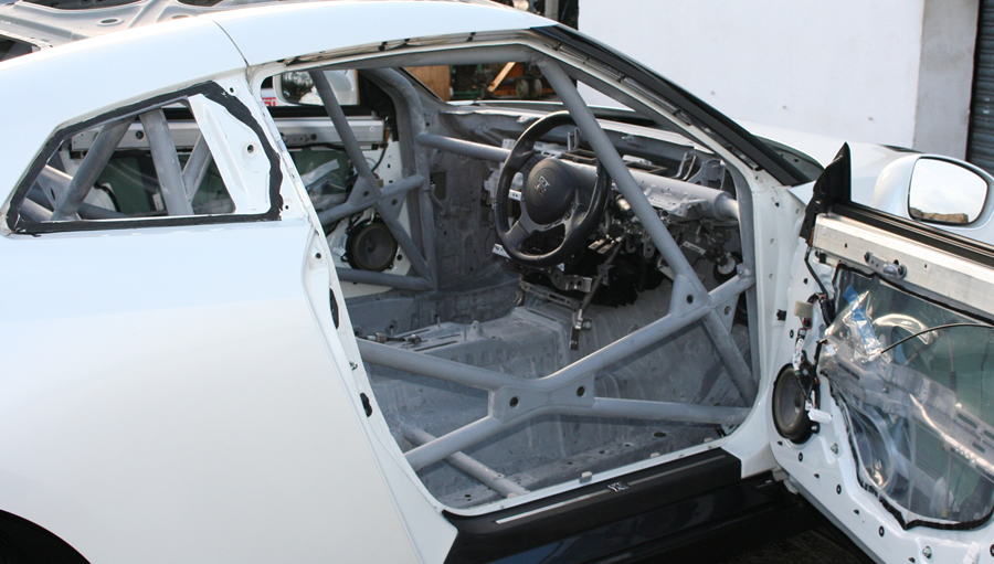 momentum race car roll cage